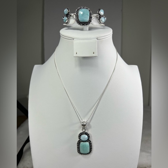 Larimar Pendant & Bracelet 925 Gemstone Set - Picture 3 of 8
